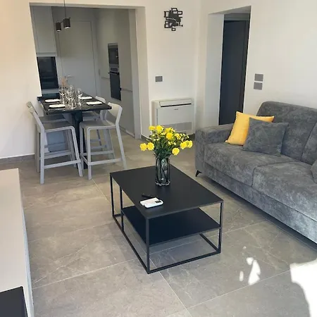 Dimora San Michele Apartment
